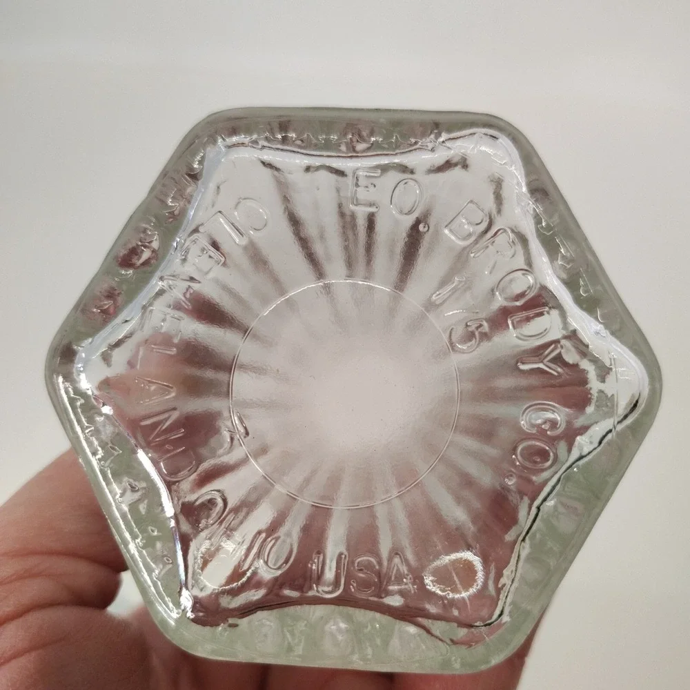 EO BRODY Bud Vase Ribbed Glass Floral Vase Table Decor 6